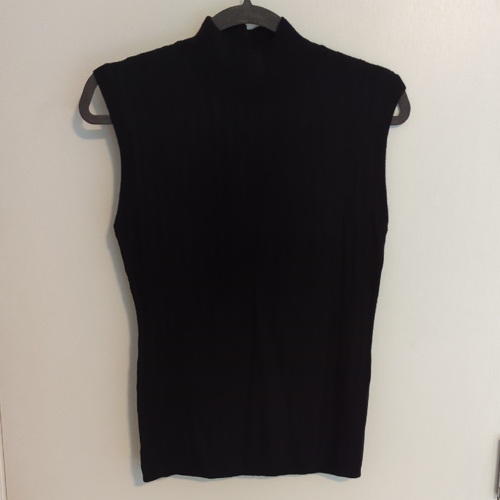 Banana Republic Merino Wool Black Sleeveless Ribbed Sweater Mock Neck size Small